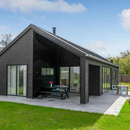 Stunning In With Kitchen Vejby