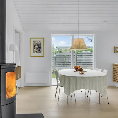 Stunning In With Kitchen Vejby